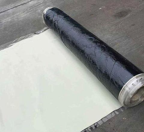 挡水条材质选择指南：天然石材与PVC材质对比