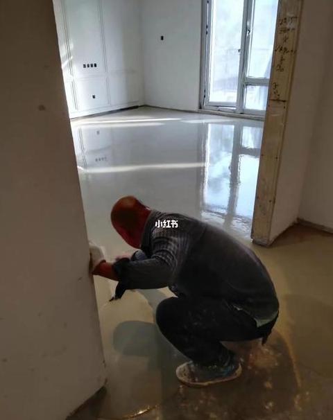 实木地板铺装要点：水泥地面的铺设技巧