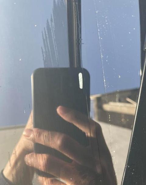 挡风玻璃有一块擦不干净