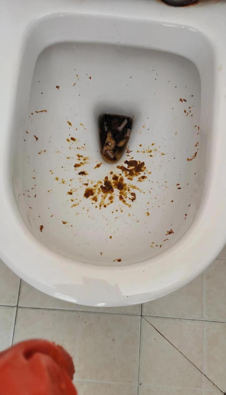 排水管堵塞？快来看看这些实用疏通法！