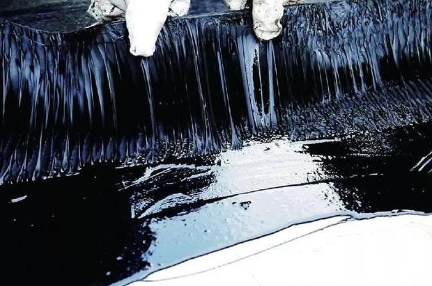 非固化防水涂料：优势、应用与局限解读