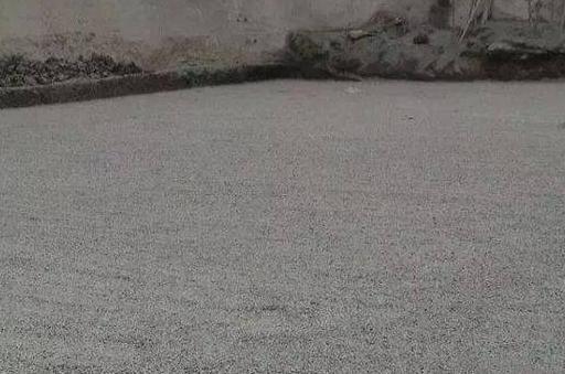 10公分厚水泥地面价格解析及称重要点