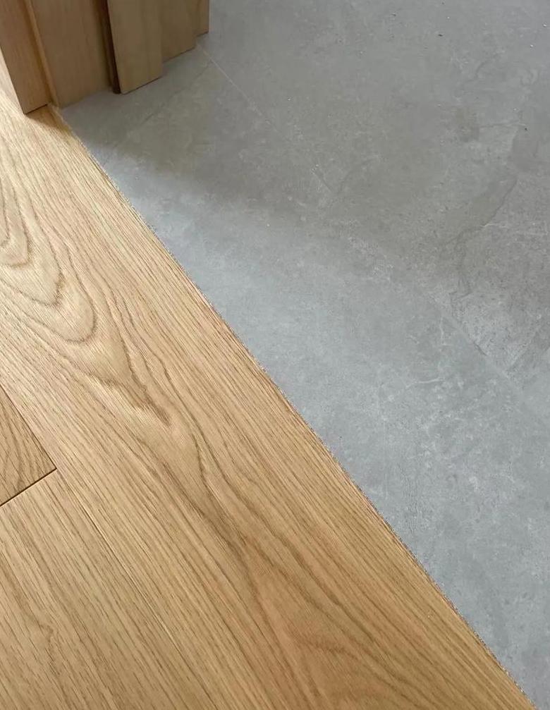 木地板与瓷砖：隔音效果大对比