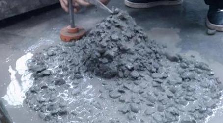 水泥浆配比计算：一方水泥浆需多少吨水泥？