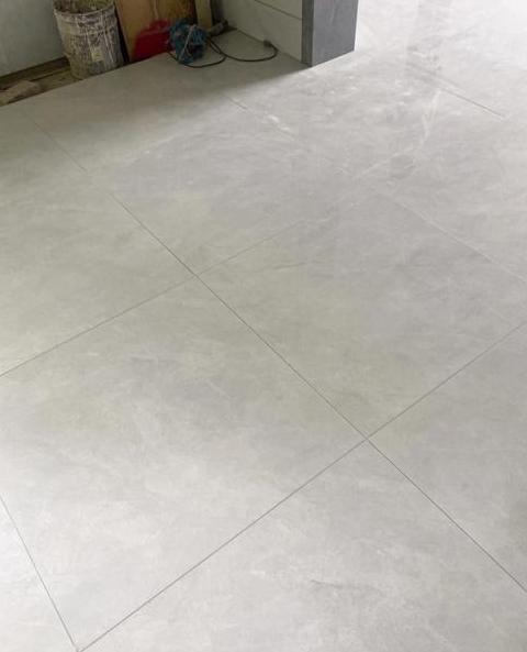 直接用水泥填缝瓷砖会开裂吗