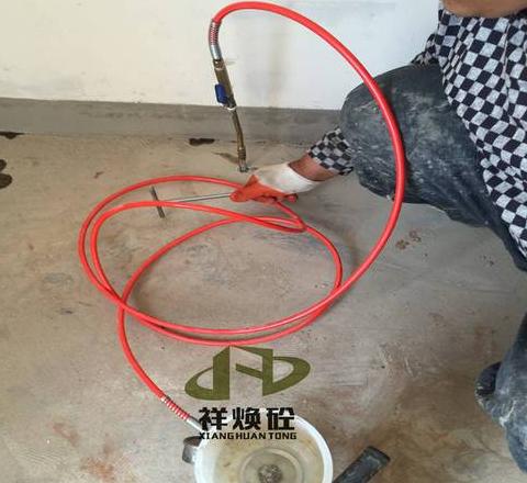 墙面瓷砖平整度修复与预防措施详解