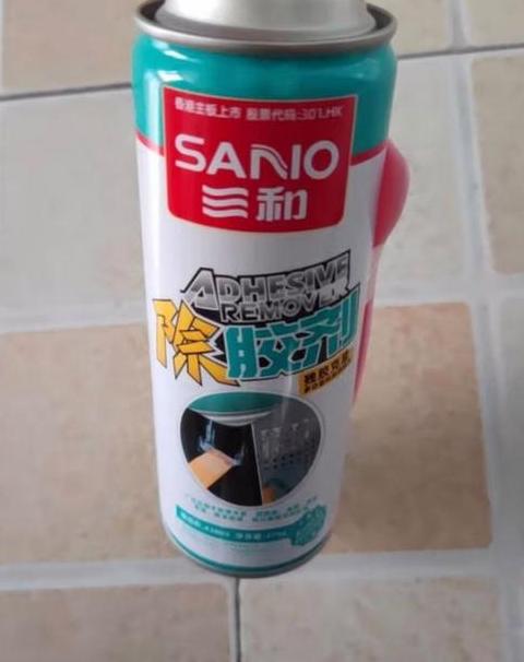 风油精小妙招：轻松解决生活清洁难题
