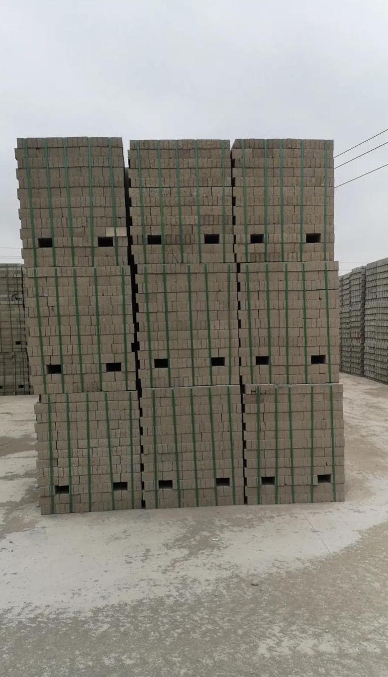 不同尺寸空心水泥砖每平米用量计算