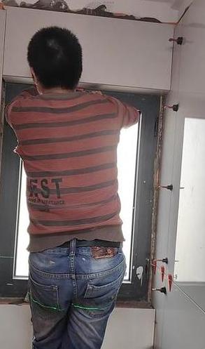 窄窗瓷砖收边技巧全解析