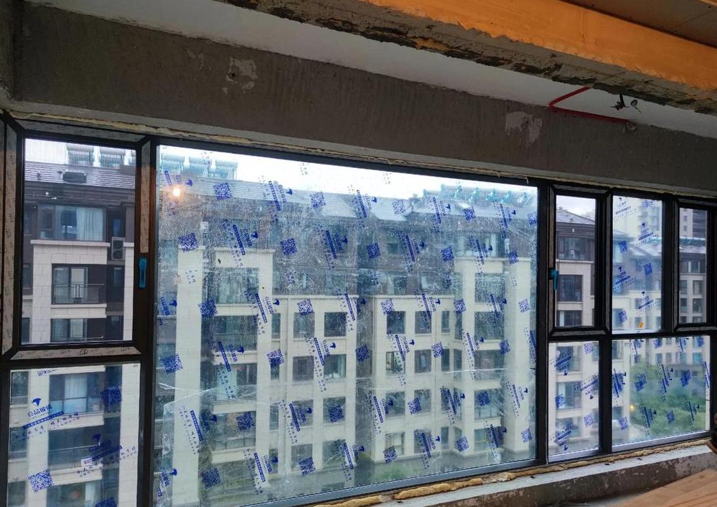 系统窗一体折弯与插角工艺大揭秘