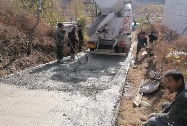 15公分厚混凝土路通车标准及时间解析