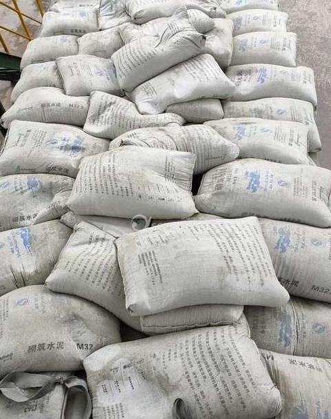 20厘米厚水泥路面造价详解及成本计算